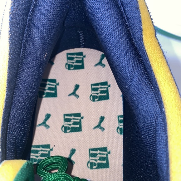 BRAND: Puma / SIZE: 15 (2 Extra Sets of Laces) - Picture 7 of 8